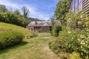 Middle Oakshott Farm, Middle Oakshott Farm Lane, Hawkley, Liss GU33 6LP