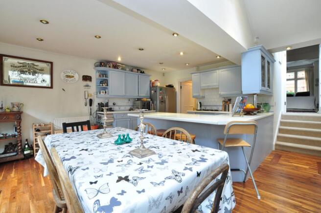Kitchen/family room