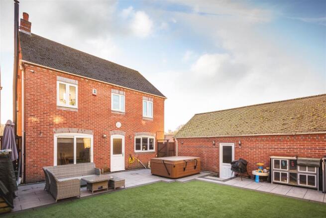 Enclosed Rear Garden