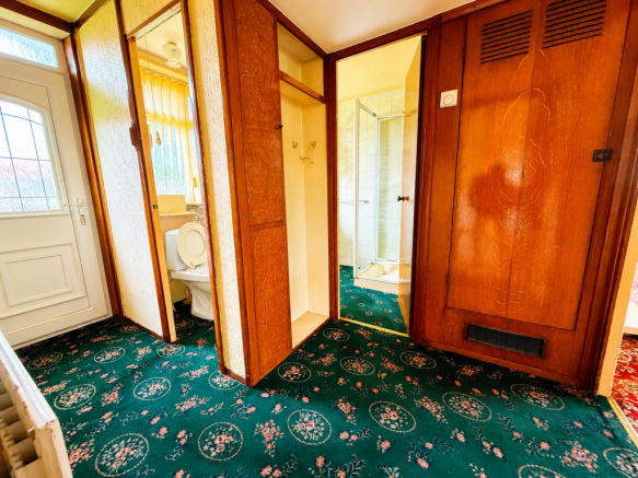 2 bed Detached Bungalow for sale Image 8