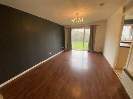 75, Cuffley Court, Hemel Hempstead HP2 7LS