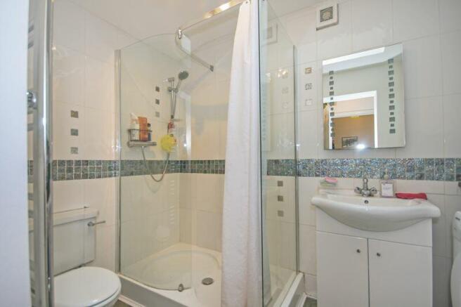 Shower/Utility