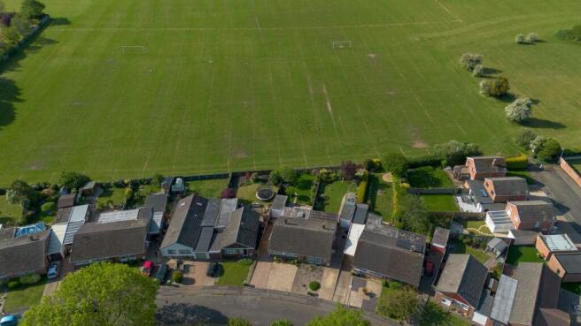 Crown Drive, Bishops Cleeve, Cheltenham, GL52 photo 2