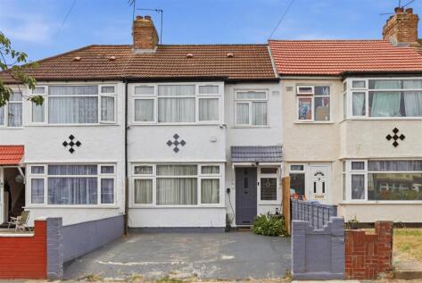 Dell Road, Enfield