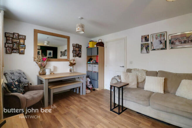 Swan Close, Nantwich photo 4