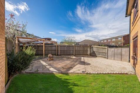 Peterhead Mews, Langley, Slough