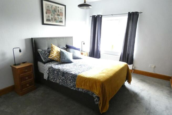 BEDROOM 1