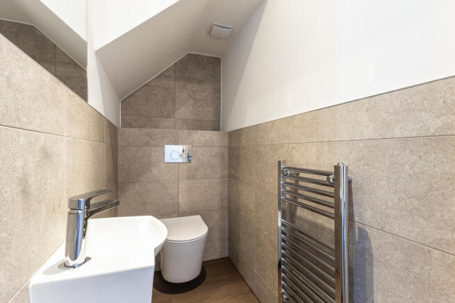 3 bed Terraced to rent Image 7