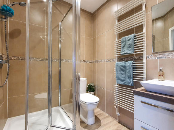 En Suite Shower R...