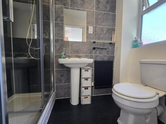 Ensuite.jpg