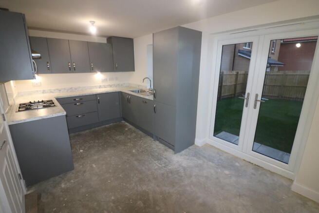 3 bed Detached to rent Image 7