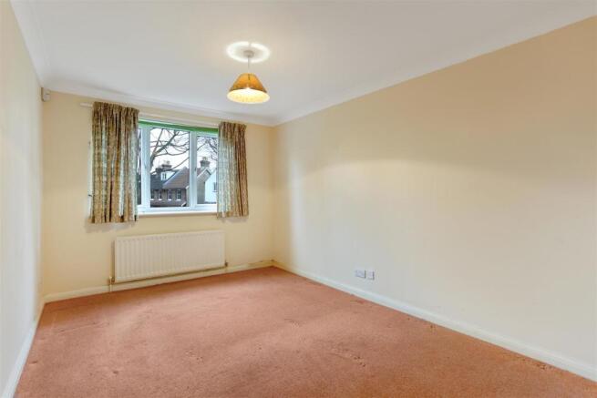 766067599 - 3, Vyne House, Carshalton Park Road, S
