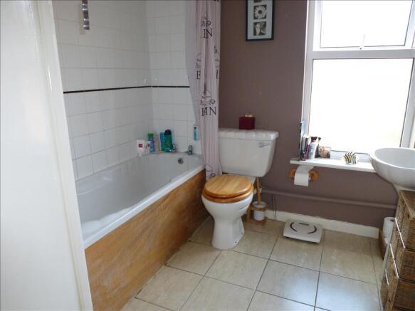Photo 5
