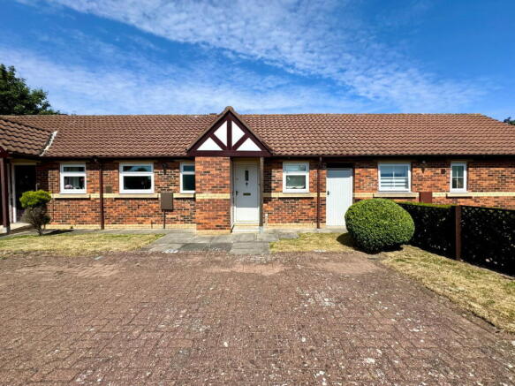 2 bed Terraced for sale Image 10