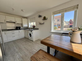 2, Sapphire Drive, Bridgwater TA6 4TA