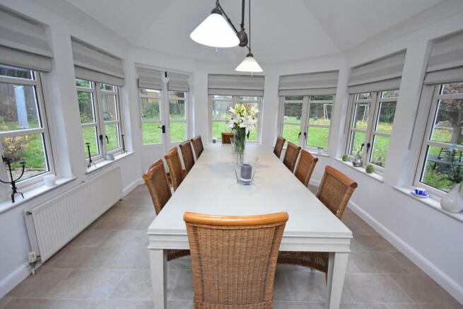 Breakfast Room