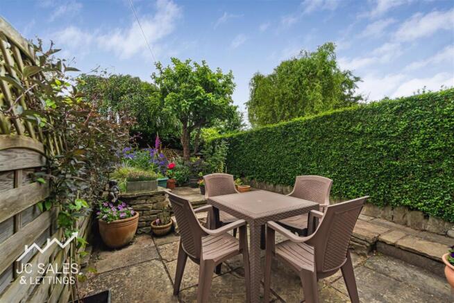 3 bed House for sale Image 10