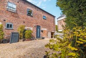 3, New Hall Barn, Chester High Road, Neston CH64 3TE