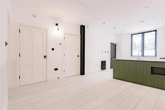 MB_number 19_fonthill mews_14.jpg