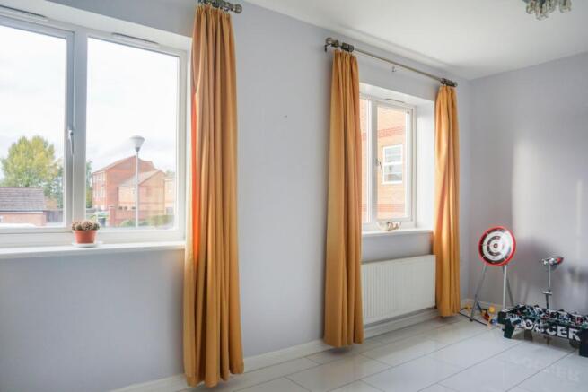 Bedroom/Lounge