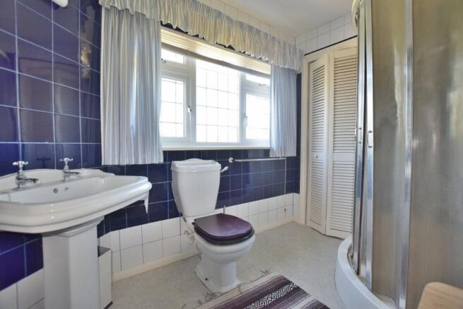 Bathroom 2