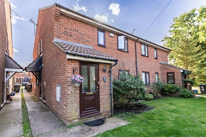 Weald Hall Lane 22