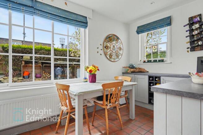 Kitchen / Dining