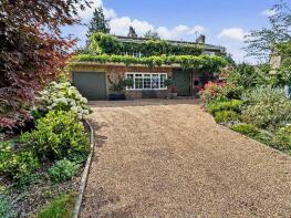 6, Links Close, Crowborough TN6 1QW