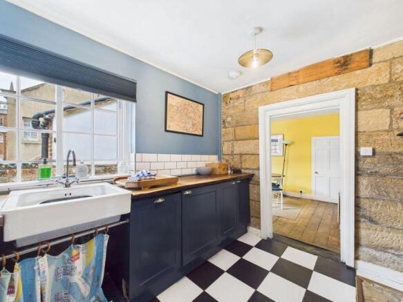 3 bed Cottage for sale Image 4