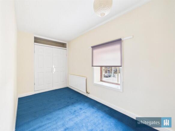 3 bed Terraced for sale Image 8