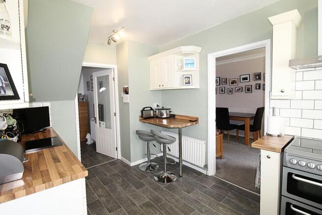 3 bed Semi-Detached for sale Image 7