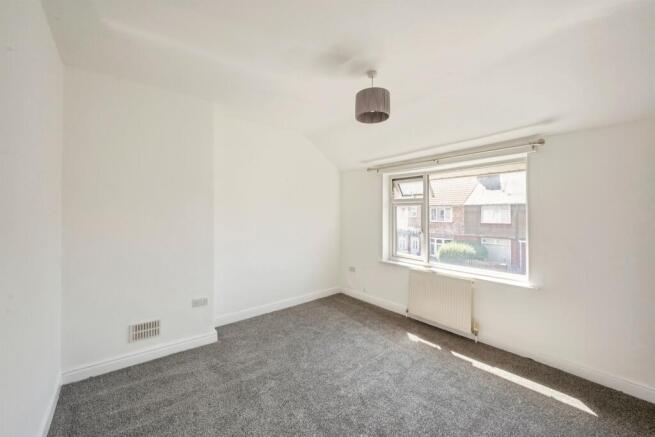 2 bed Terraced for sale Image 7