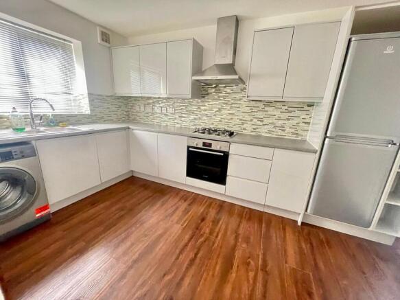 Modern Two-Bedroom House in Grays