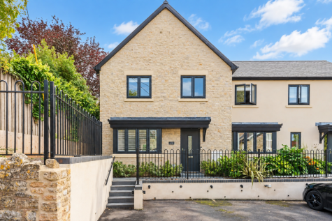Sutton Hill Road, Bishop Sutton