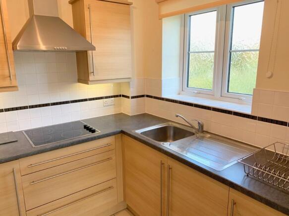 2 bed Apartment for sale Image 7