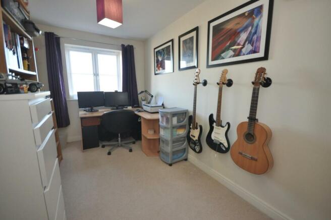 Photo 10
