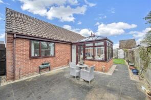 16, Field Close, Bury St. Edmunds IP30 9AW