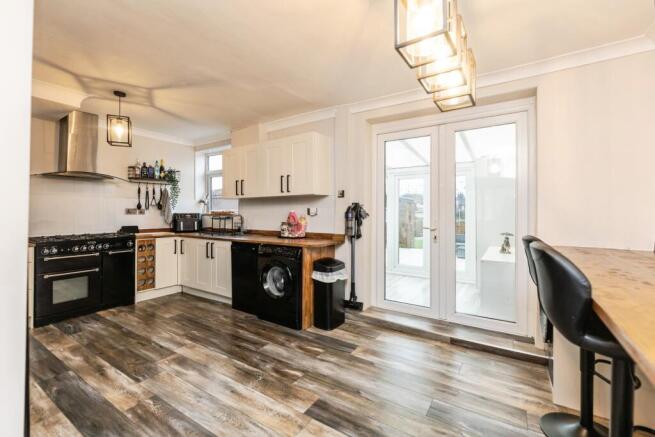 Kitchen/Dining Room
