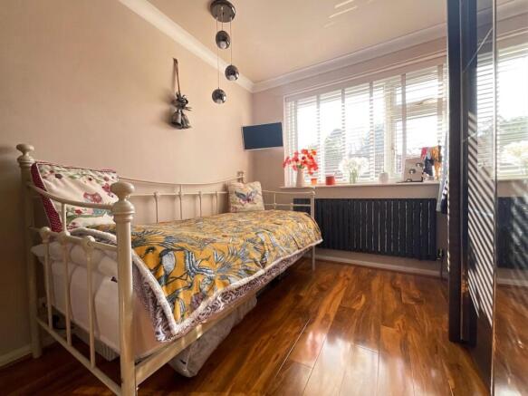 2 bed Detached Bungalow for sale Image 9
