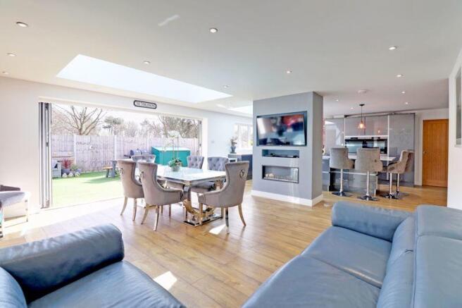 Family Kitchen Diner