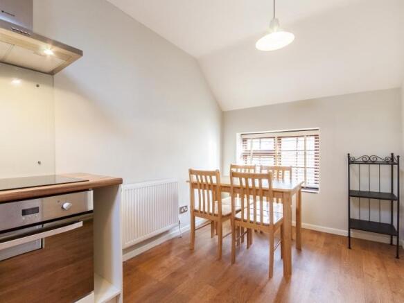 DiningArea1