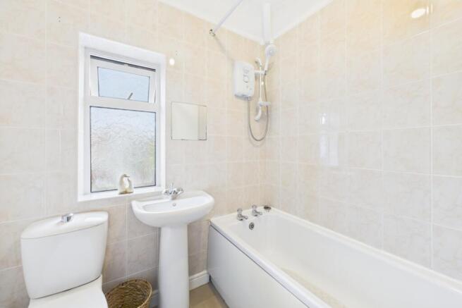 2 bed Semi-Detached for sale Image 11