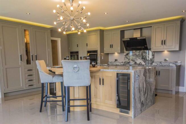 home_5.jpg