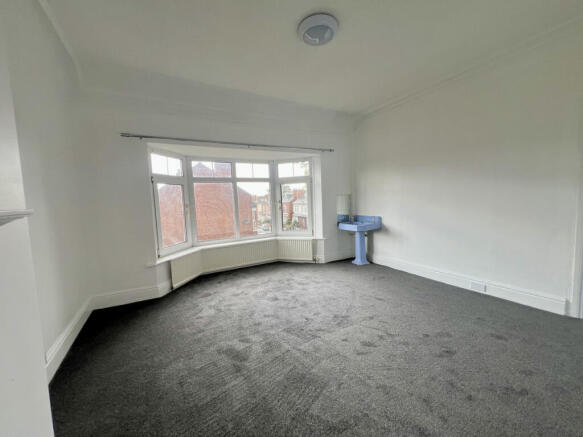 4 bed Semi-Detached for sale Image 11