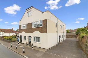 Flat 4, Alexandra House, West End, Hailsham BN27 4NN