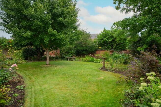 Photo 24