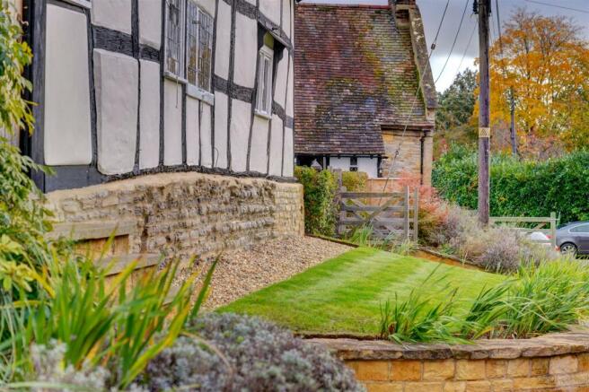 Vine Cottage (34).jpg