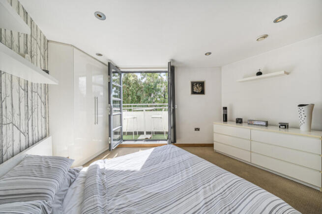 1345634-5-68b02d8...