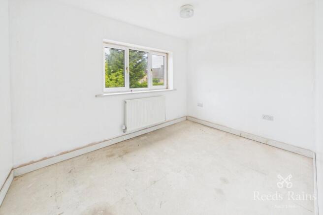 5 bed Detached for sale Image 12