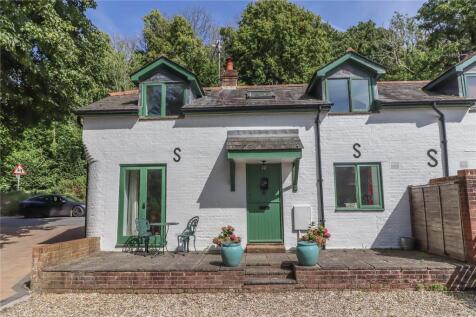 Marsh Court Road, Stockbridge, Hampshire, SO20